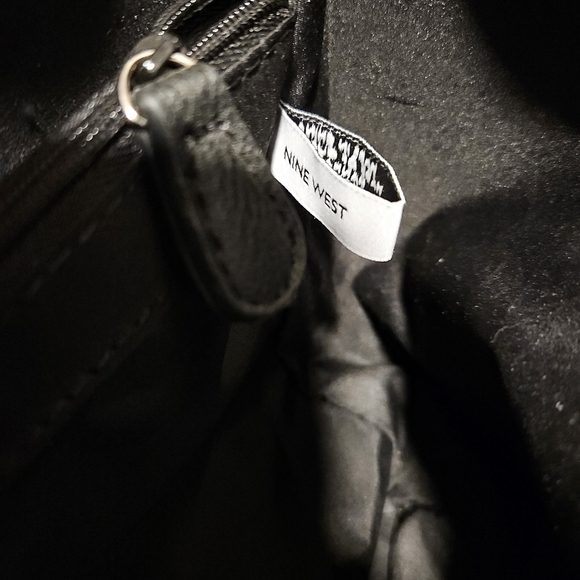 Nine West Tote Bag - Picture 4 of 6